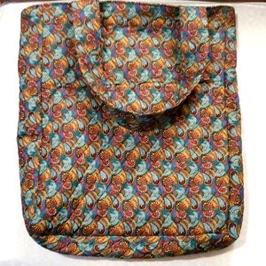 Quilted handbag, travelbag or shopping bag